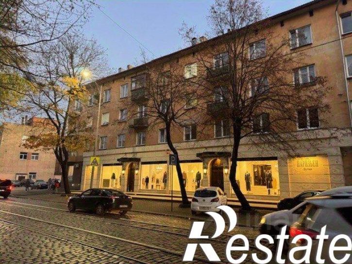 3-комн квартира улица Багратиона, 115,  д. 115