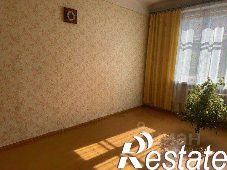 3-комн квартира улица Багратиона, 115,  д. 115