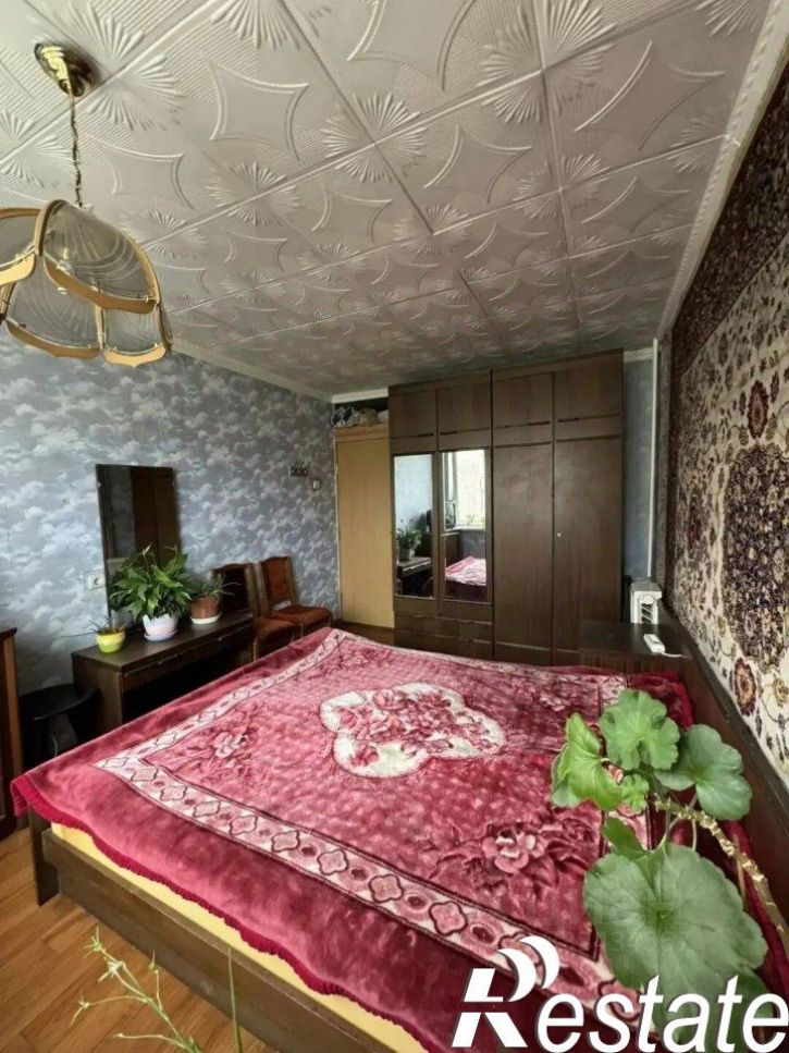 3-комн квартира улица Багратиона, 154,  д. 154