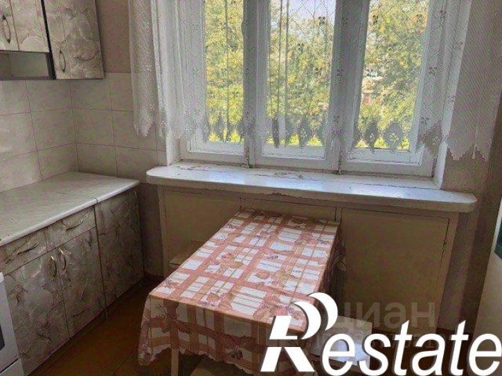 3-комн квартира улица Багратиона, 115,  д. 115
