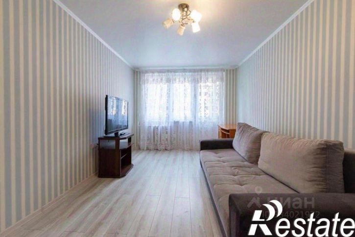 4-комн квартира улица 9-го Апреля, 50А,  д. 50А