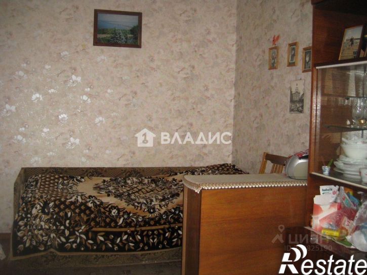 2-комн квартира Заводская улица, 32,  д. 32