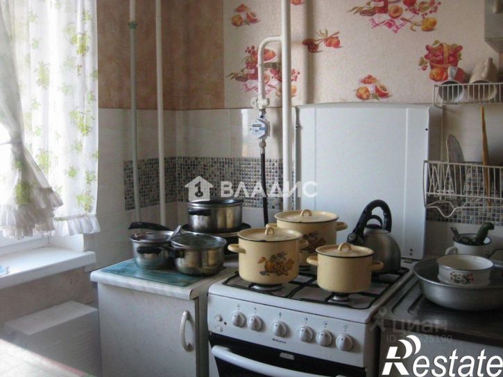 2-комн квартира Заводская улица, 32,  д. 32