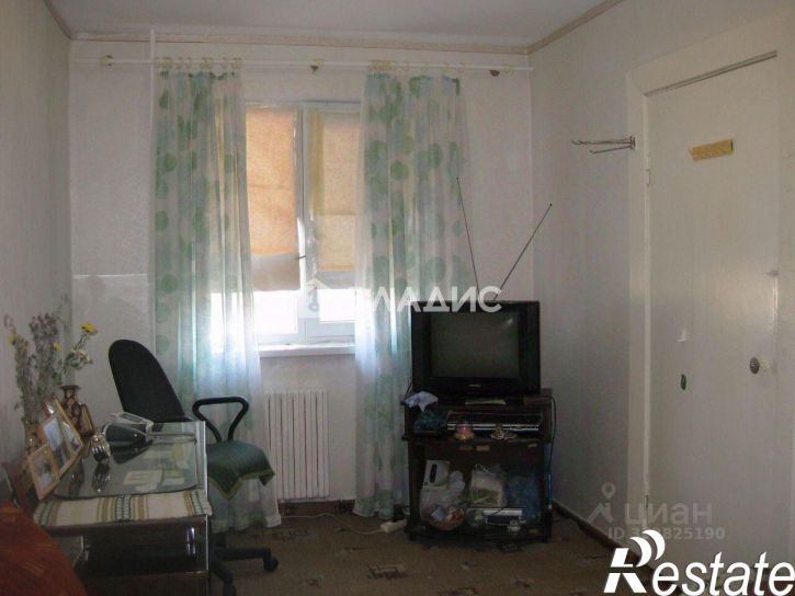 2-комн квартира Заводская улица, 32,  д. 32