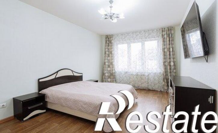 3-комн квартира улица Левитана, 63 к1,  д. 63 к1