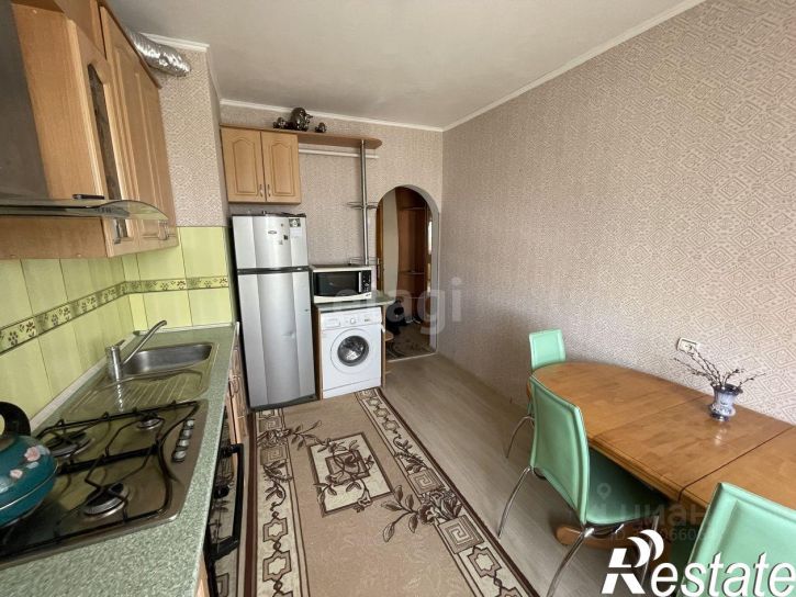 3-комн квартира улица Гайдара, 99,  д. 99