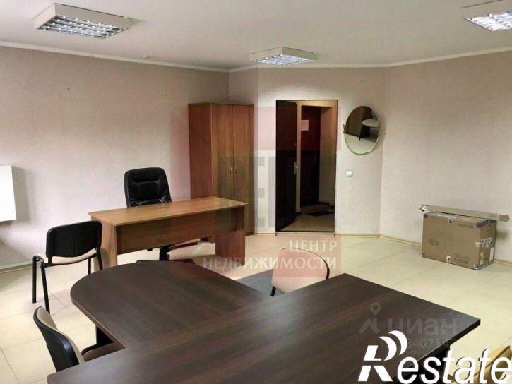 Отдельное здание улица 9-го Апреля, 60Б,  д. 60Б