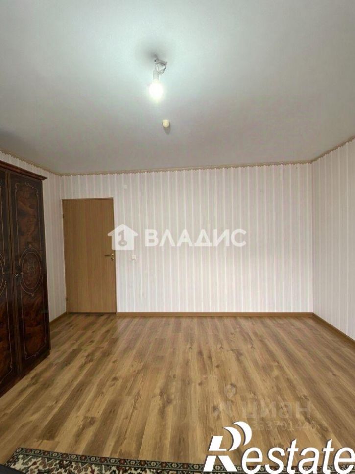 2-комн квартира Осенняя улица, 18,  д. 18