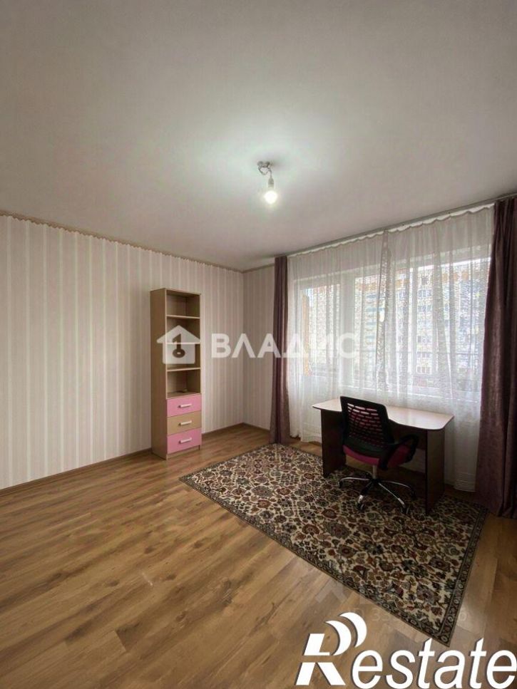 2-комн квартира Осенняя улица, 18,  д. 18