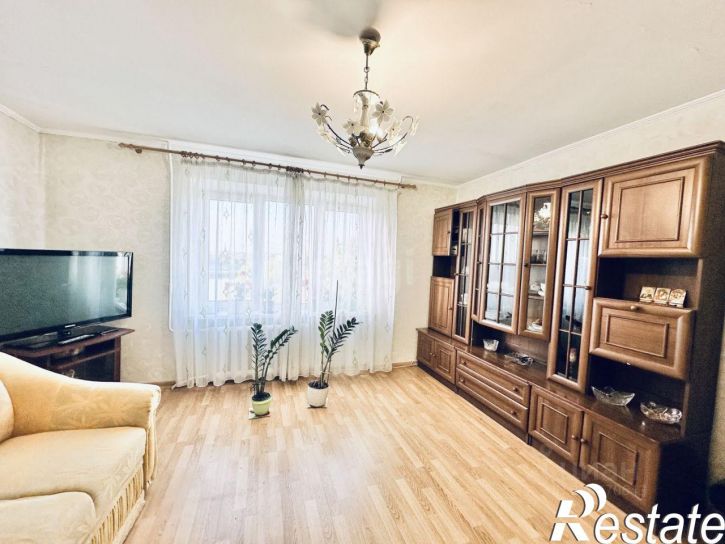 3-комн квартира улица Нансена, 82,  д. 82