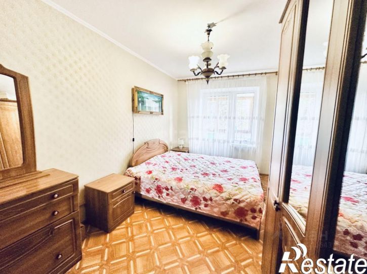3-комн квартира улица Нансена, 82,  д. 82