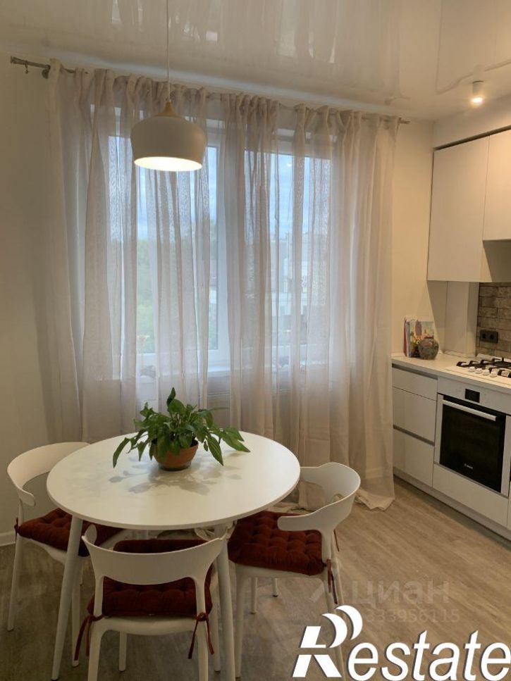 2-комн квартира Красносельская улица, 82 к1,  д. 82 к1