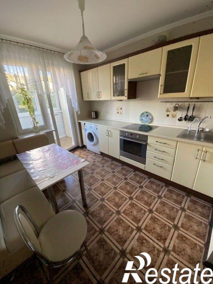 2-комн квартира Клиническая улица, 14,  д. 14