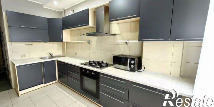 2-комн квартира улица Партизана Железняка, 11,  д. 11
