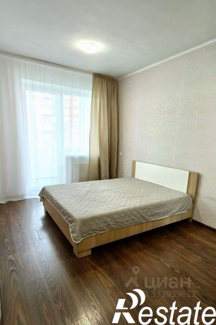 2-комн квартира улица Партизана Железняка, 11,  д. 11