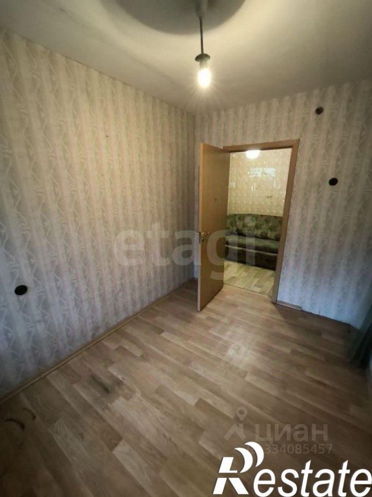2-комн квартира улица Подполковника Емельянова, 80,  д. 80