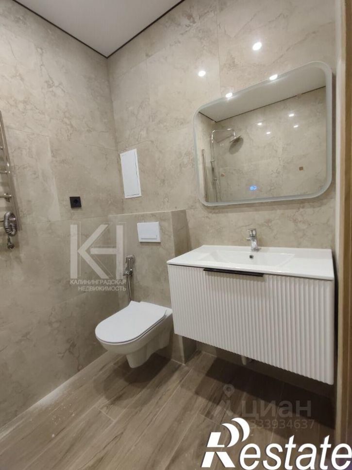 2-комн квартира улица Сержанта Мишина, 83 к2,  д. 83 к2