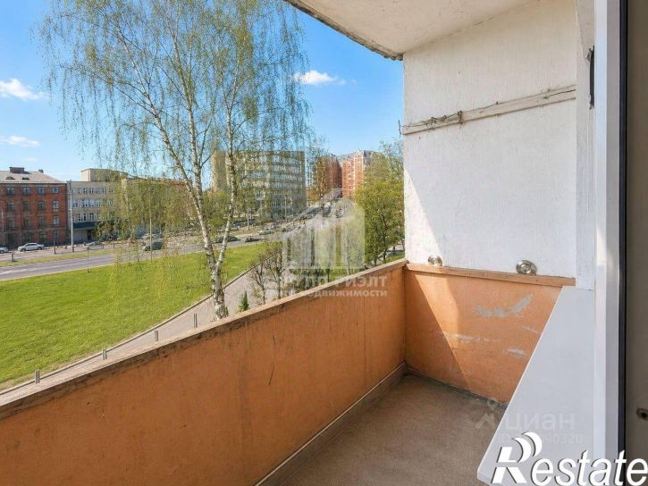 2-комн квартира улица 9-го Апреля, 8,  д. 8