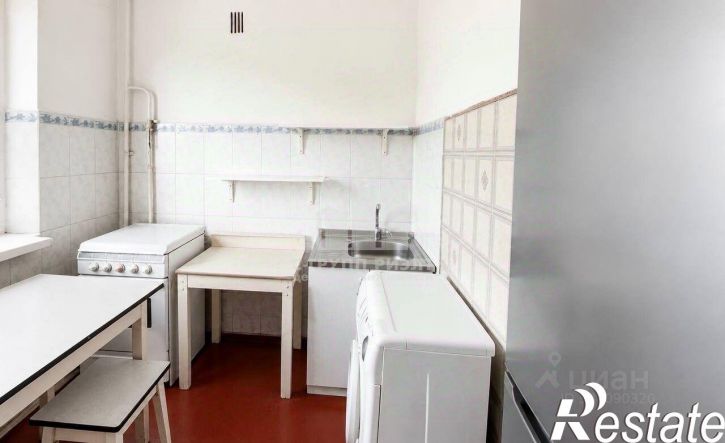 2-комн квартира улица 9-го Апреля, 8,  д. 8