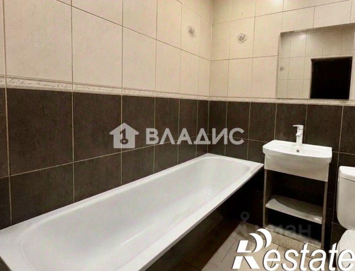 2-комн квартира улица Мира, 2,  д. 2