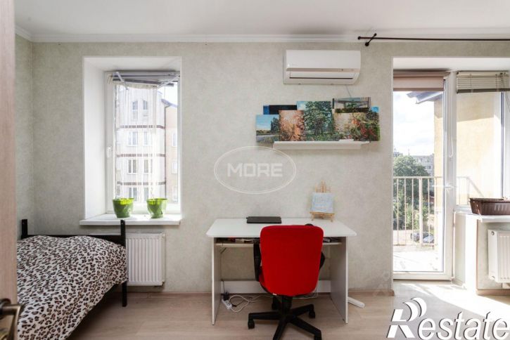 2-комн квартира улица Лукашова, 21,  д. 21