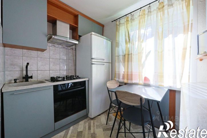 2-комн квартира улица Репина, 49,  д. 49