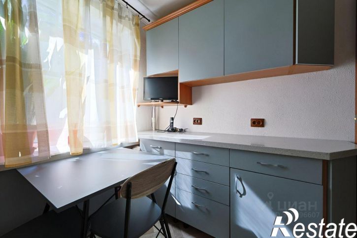 2-комн квартира улица Репина, 49,  д. 49