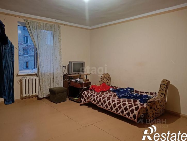 3-комн квартира улица Александра Суворова, 8,  д. 8