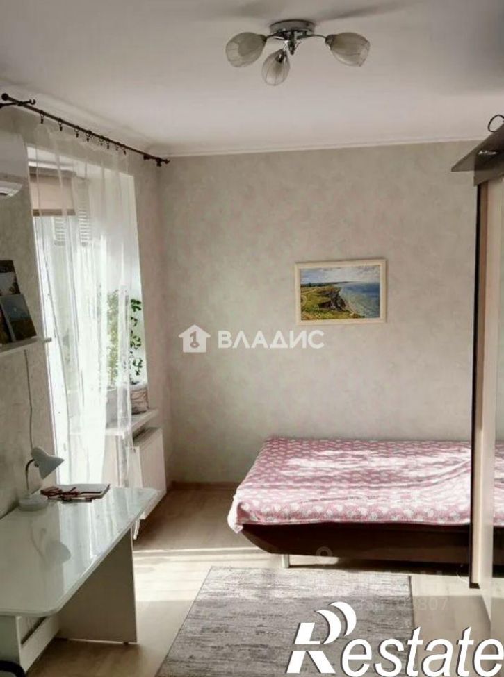 2-комн квартира улица Лукашова, 21,  д. 21