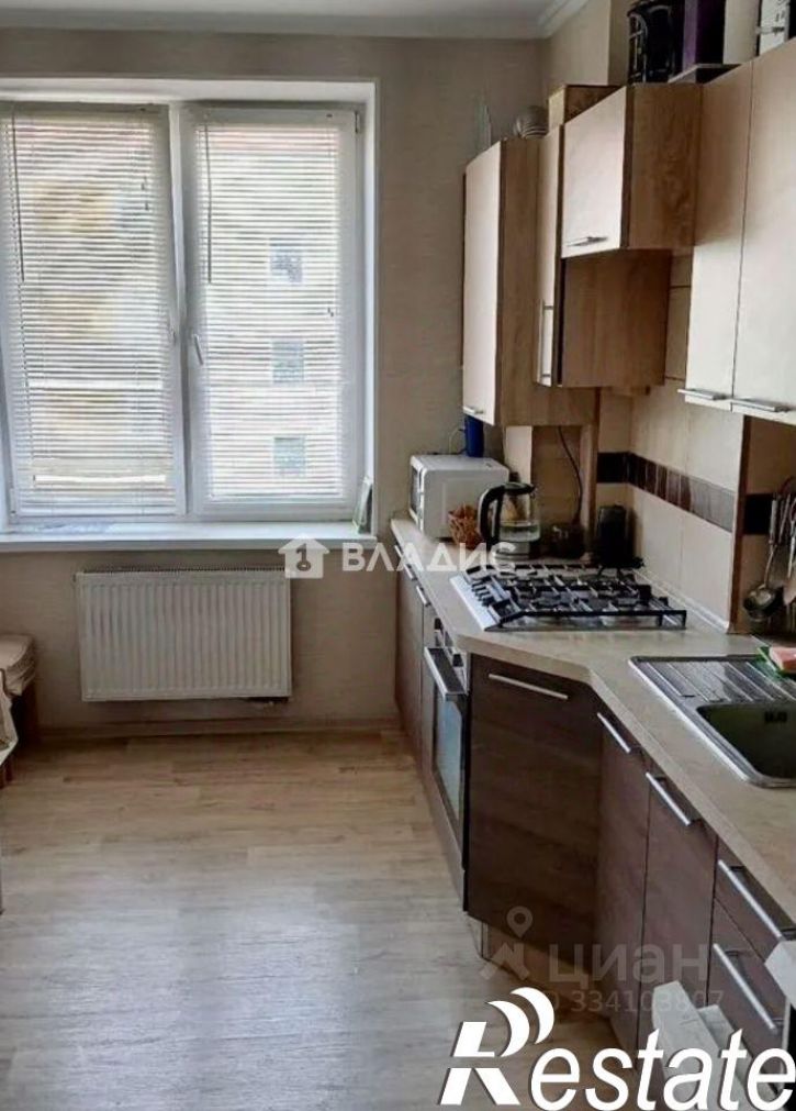 2-комн квартира улица Лукашова, 21,  д. 21