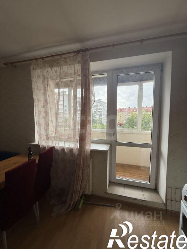 2-комн квартира улица Партизана Железняка, 9,  д. 9