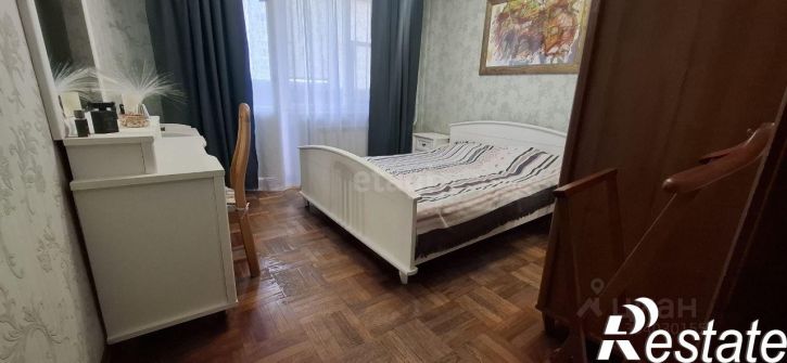 2-комн квартира улица Полковника Ефремова, 4,  д. 4
