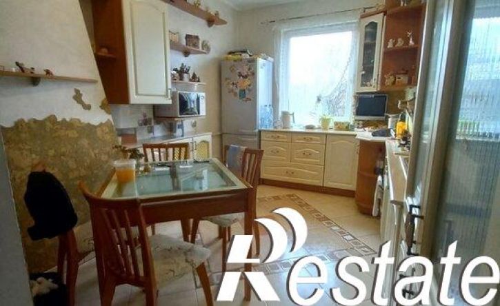 4-комн квартира улица Каштановая Аллея, 59,  д. 59
