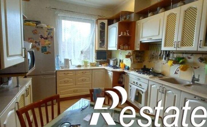 4-комн квартира улица Каштановая Аллея, 59,  д. 59