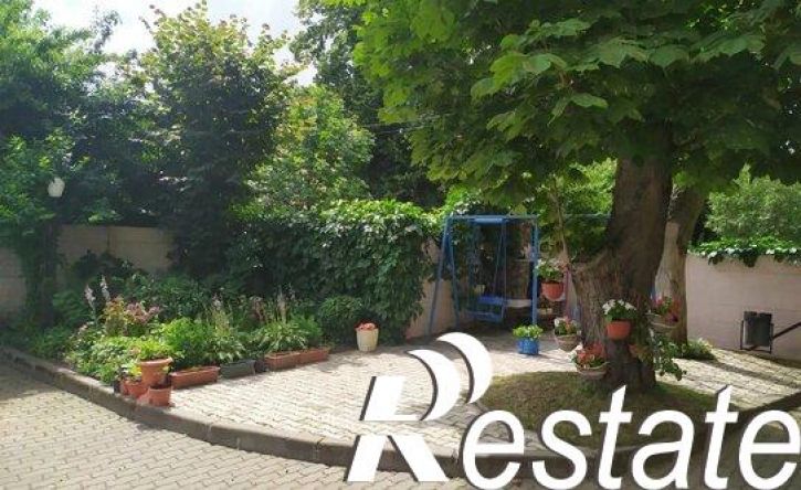 4-комн квартира улица Дмитрия Донского, 51,  д. 51