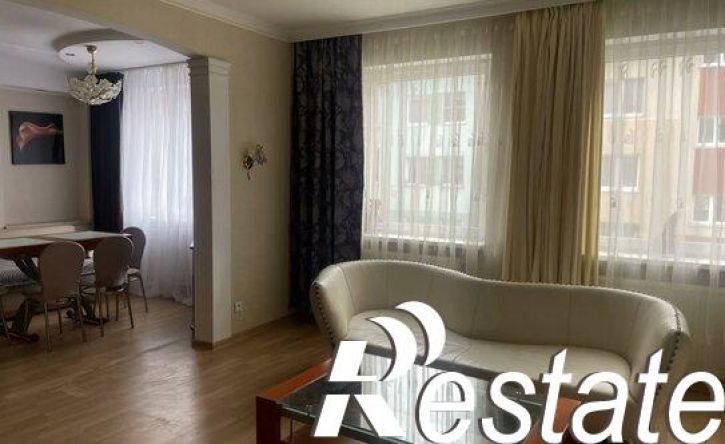 2-комн квартира улица Еловая Аллея, 33,  д. 33