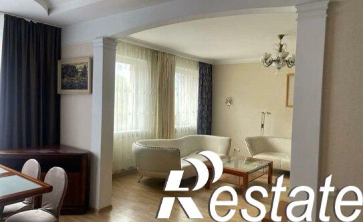 2-комн квартира улица Еловая Аллея, 33,  д. 33