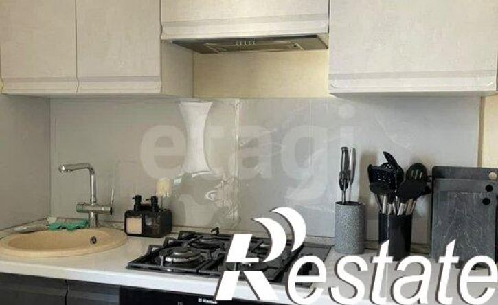 2-комн квартира улица Космонавта Леонова, 13А,  д. 13А
