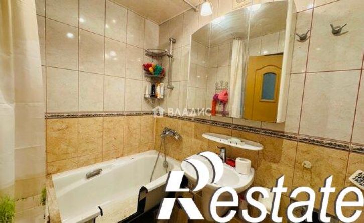 3-комн квартира улица Грига, 18,  д. 18