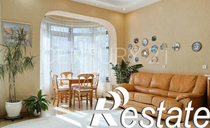 3-комн квартира улица Сержанта Колоскова, 4А,  д. 4А
