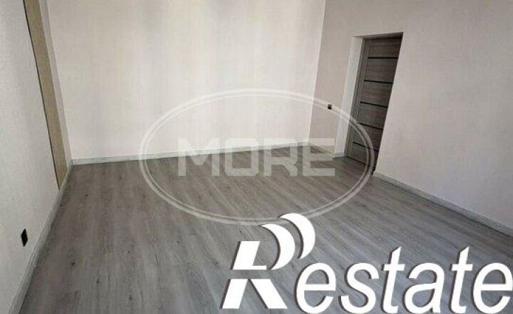 3-комн квартира улица Багратиона, 93,  д. 93