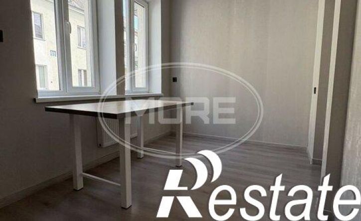 3-комн квартира улица Багратиона, 93,  д. 93