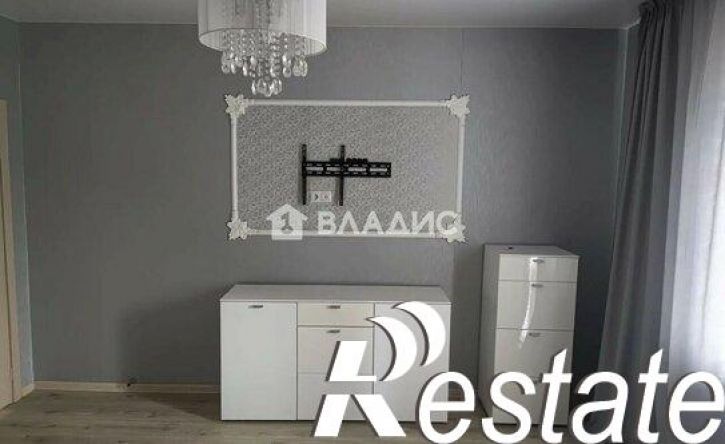 3-комн квартира Автомобильная улица, 24,  д. 24