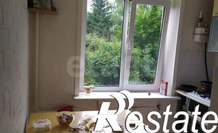 4-комн квартира улица Карташева, 6В,  д. 6В