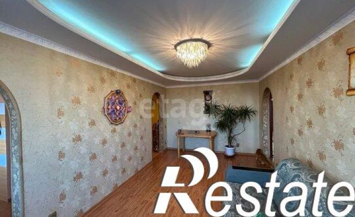 3-комн квартира улица 9-го Апреля, 12,  д. 12