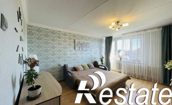 2-комн квартира улица Черняховского, 8,  д. 8