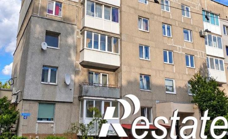 3-комн квартира улица Дзержинского, 44,  д. 44
