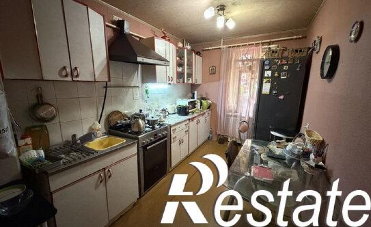 2-комн квартира Батальная улица, 61,  д. 61