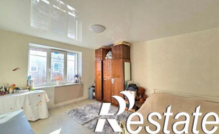 3-комн квартира улица Клавы Назаровой, 57,  д. 57