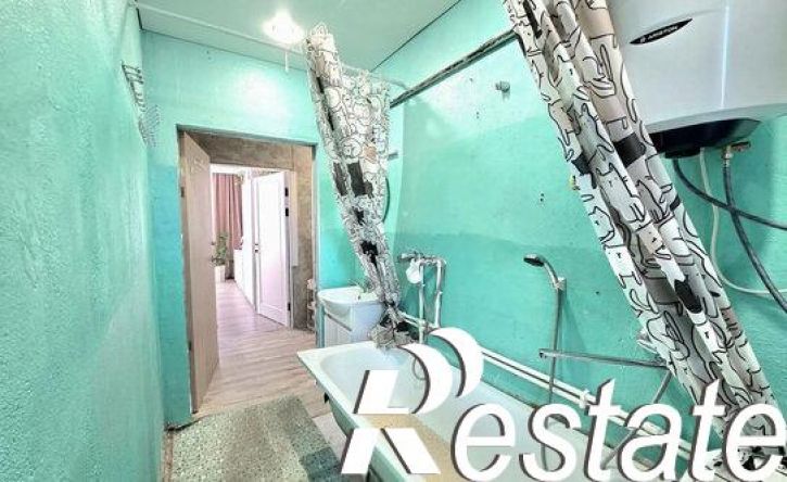3-комн квартира улица Клавы Назаровой, 57,  д. 57
